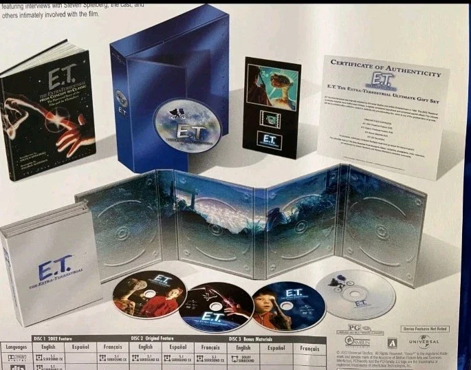 E.T. The Extra Terrestrial Ultimate Gift Set - Image 2