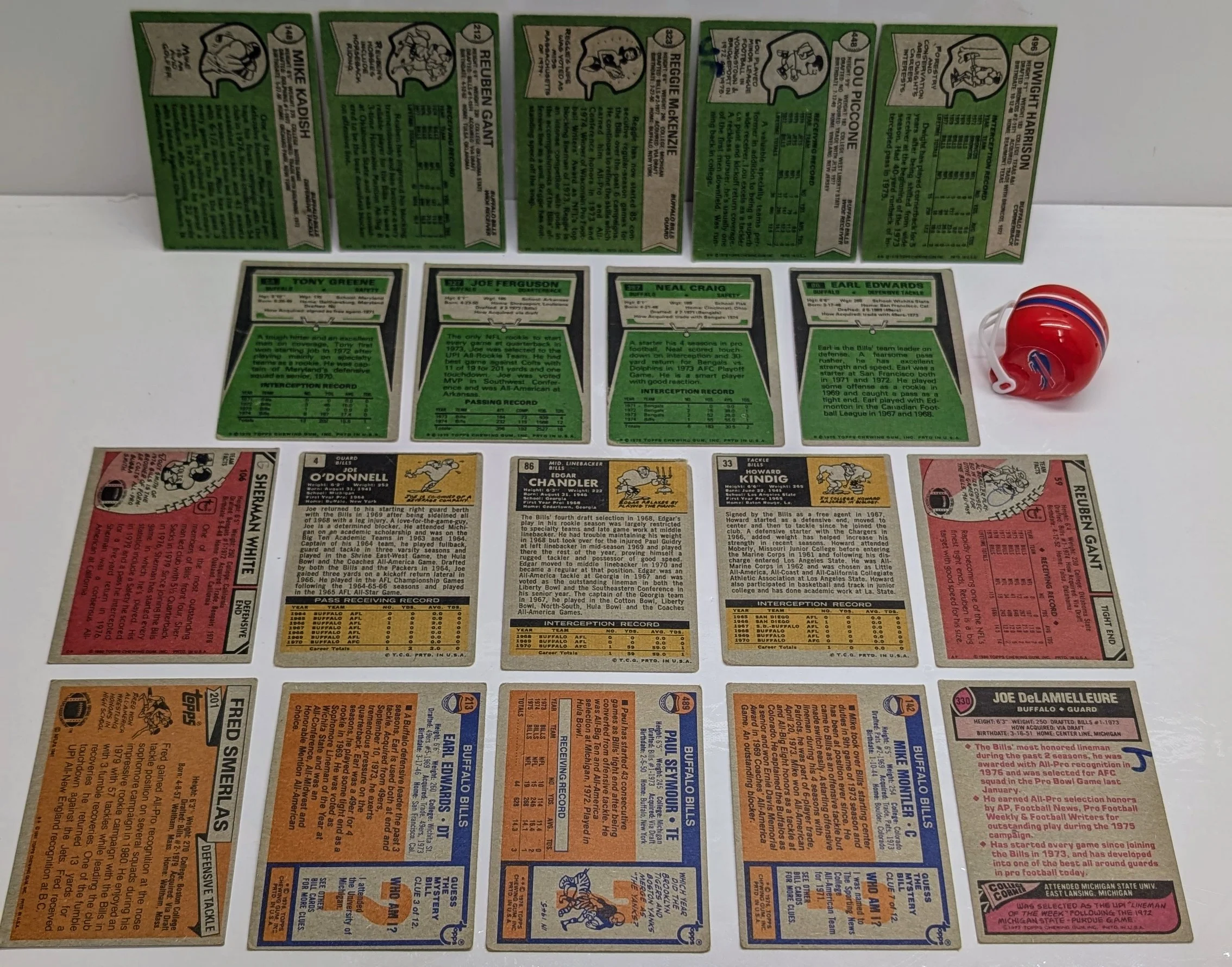 NFL Buffalo Bills 1970's Trading Cards (lot of 19) - Image 2